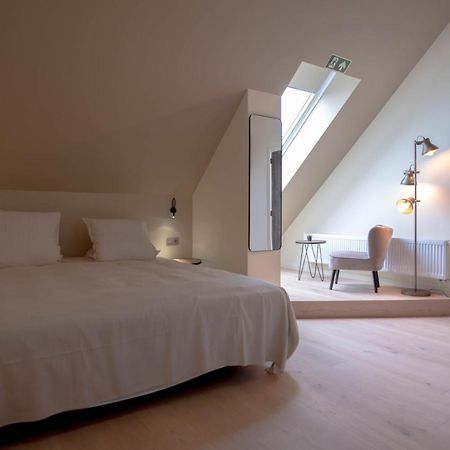 'T Ponton Bed and Breakfast Nieuwpoort Eksteriør billede