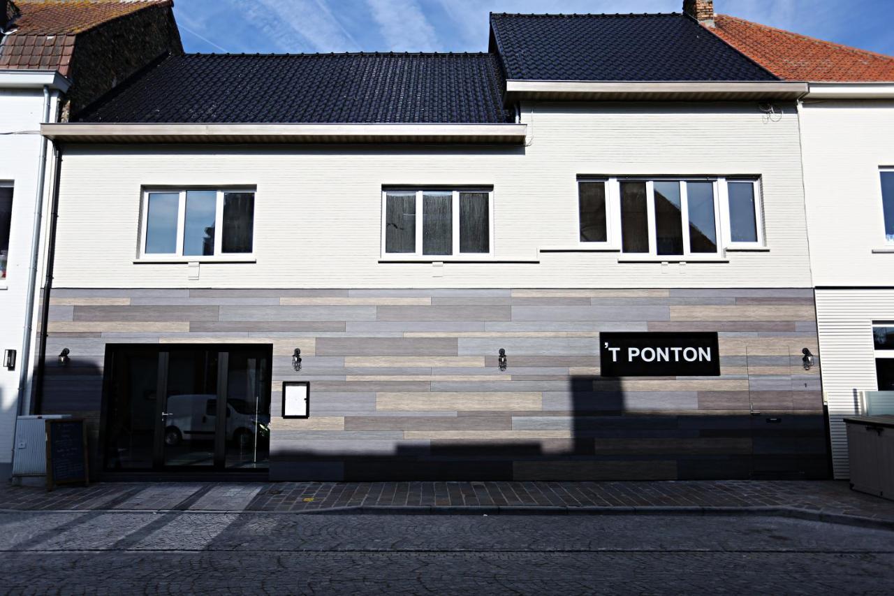 'T Ponton Bed and Breakfast Nieuwpoort Eksteriør billede
