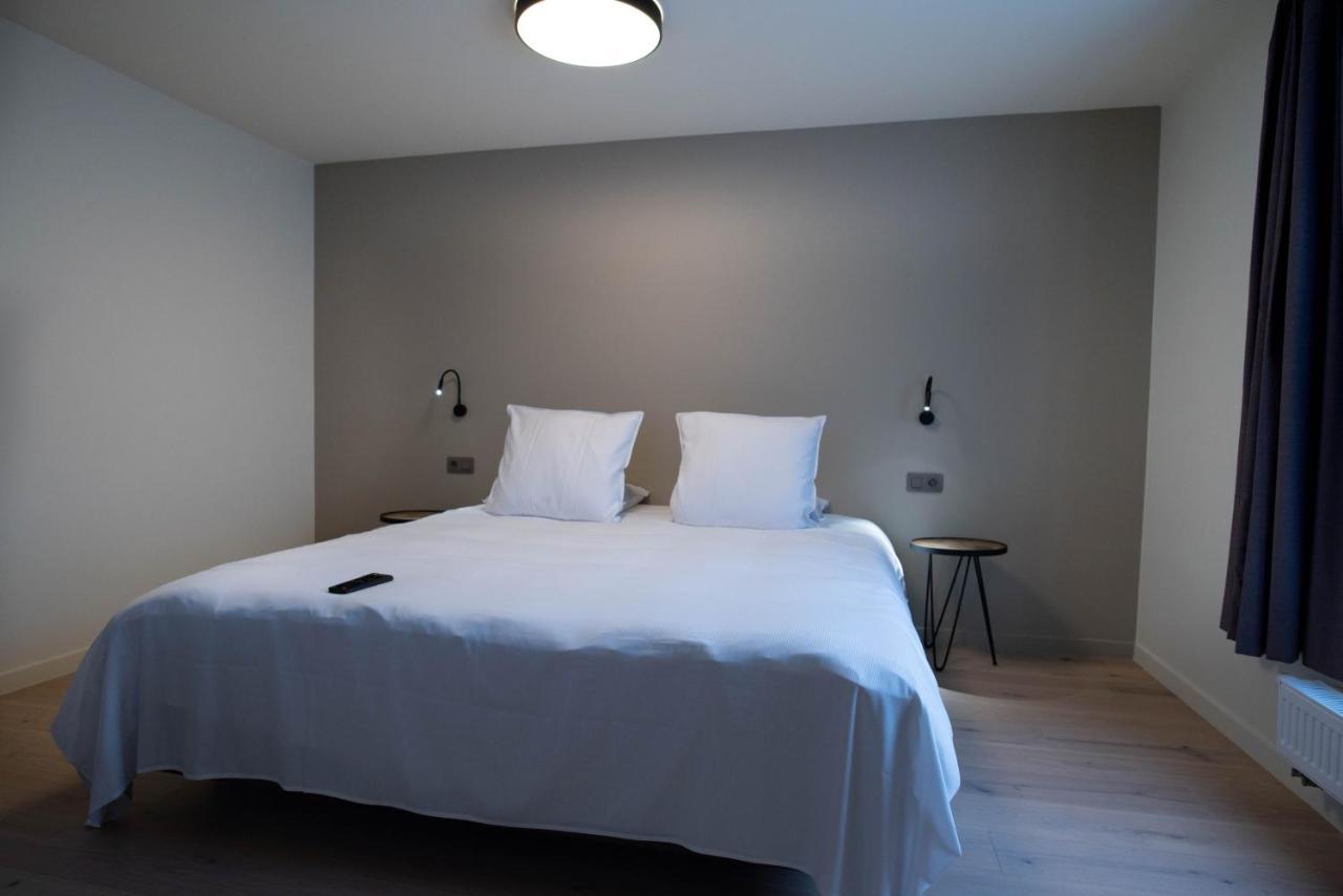 'T Ponton Bed and Breakfast Nieuwpoort Eksteriør billede