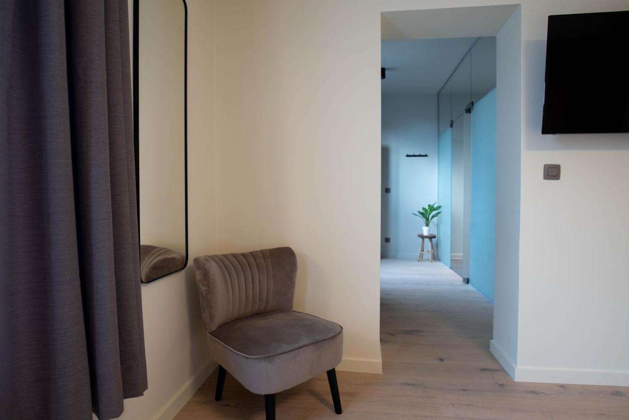 'T Ponton Bed and Breakfast Nieuwpoort Eksteriør billede