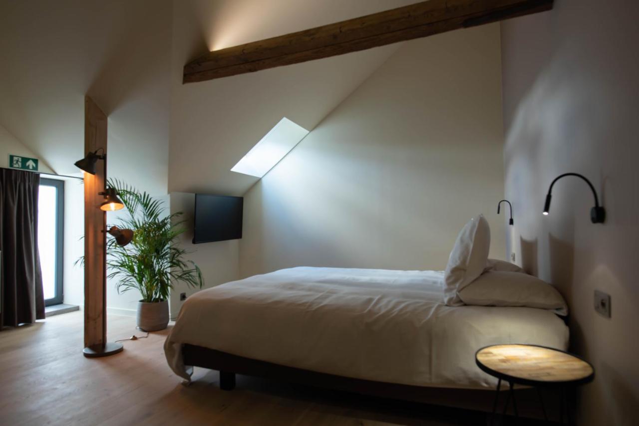 'T Ponton Bed and Breakfast Nieuwpoort Eksteriør billede