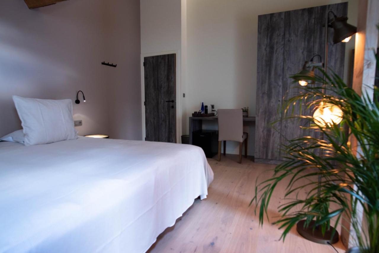 'T Ponton Bed and Breakfast Nieuwpoort Eksteriør billede