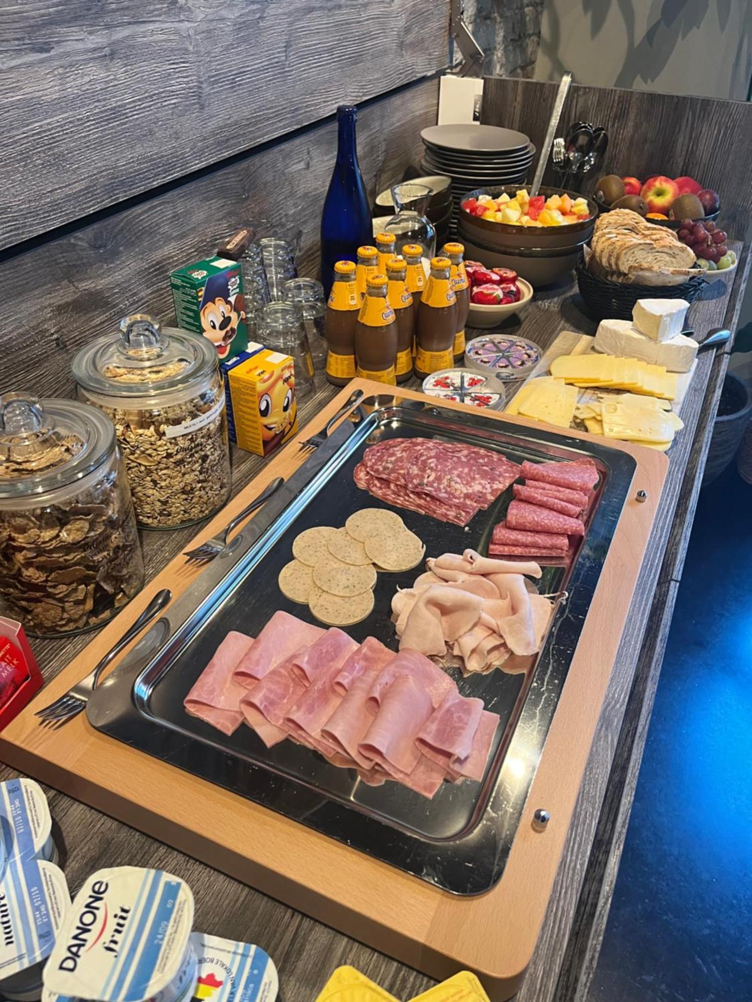 'T Ponton Bed and Breakfast Nieuwpoort Eksteriør billede